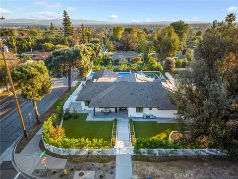 View/Area - 3890 Shadow Grove Rd, Pasadena, CA 91107 photo 1 of 6