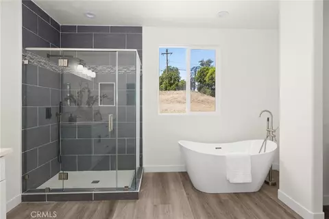 Bath - 673 Castlehill Dr, Walnut, CA 91789 photo 4 of 5