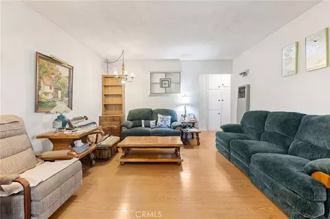 Living - 526 E Olive Ave, Monrovia, CA 91016 photo 2 of 5
