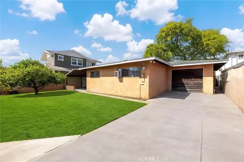 Exterior - 526 E Olive Ave, Monrovia, CA 91016 photo 11 of 14