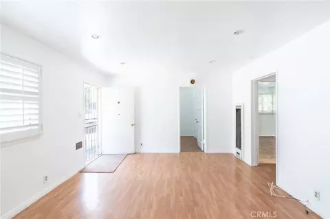 Living - 526 E Olive Ave, Monrovia, CA 91016 photo 4 of 5