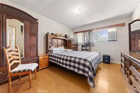 Bedroom - 526 E Olive Ave, Monrovia, CA 91016 photo 1 of 7