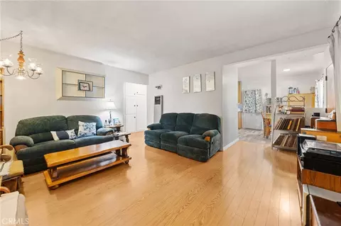 Other - 526 E Olive Ave, Monrovia, CA 91016 photo 2 of 6