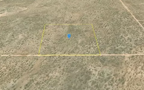 100 Silver Queen Rd, Mojave, CA 93501 photo 2