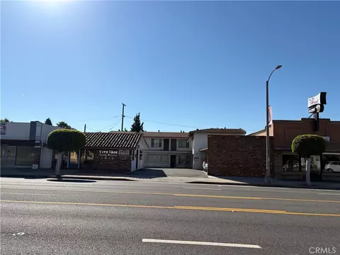 9088 Las Tunas Dr, Temple City, CA 91780