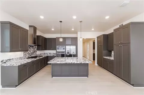 Kitchen - 191 Frame, Irvine, CA 92618 photo 2 of 2