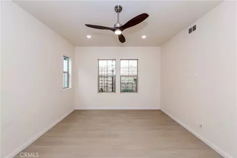 Living - 191 Frame, Irvine, CA 92618 photo 2 of 6