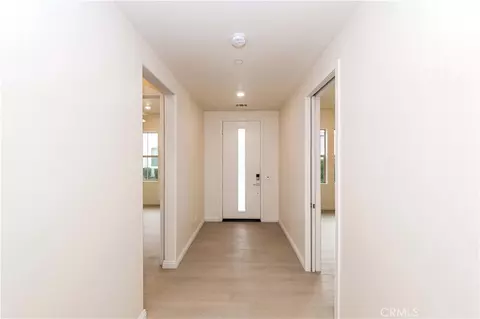 Entry Way - 191 Frame, Irvine, CA 92618 photo 2 of 3