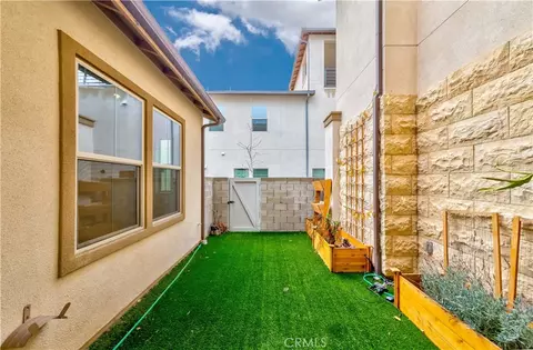 Exterior - 191 Frame, Irvine, CA 92618 photo 4 of 6