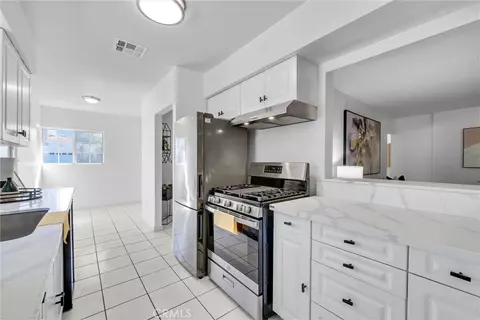 Kitchen - 1611 S Fourth Ave, Arcadia, CA 91006 photo 3 of 6