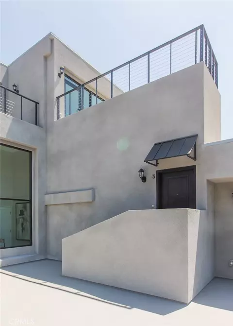 3682 Harriman Ave #3, Los Angeles, CA 90032
