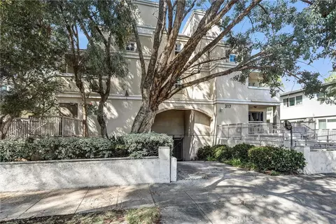 317 E Del Mar #1, Pasadena, CA 91101