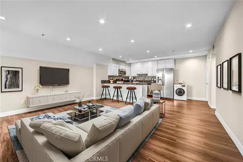 317 E Del Mar #1, Pasadena, CA 91101