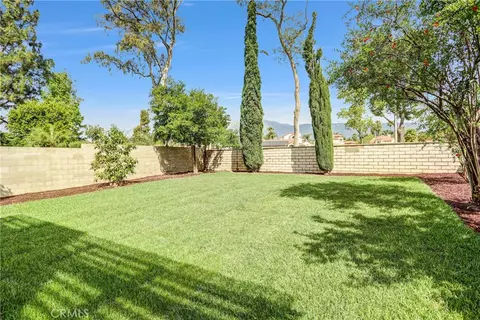 Exterior - 13614 Alexander, Fontana, CA 92336 photo 4 of 5