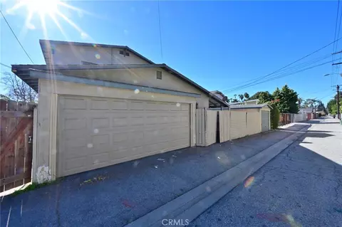Exterior - 1757 E Villa St, Pasadena, CA 91106 photo 8 of 9