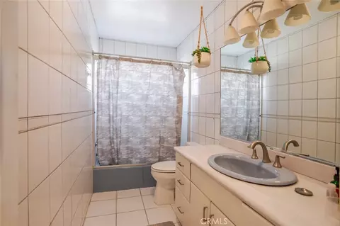 Bath - 4040 Lynd Ave, Arcadia, CA 91006 photo 5 of 6
