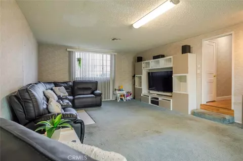 Living - 4040 Lynd Ave, Arcadia, CA 91006 photo 2 of 3