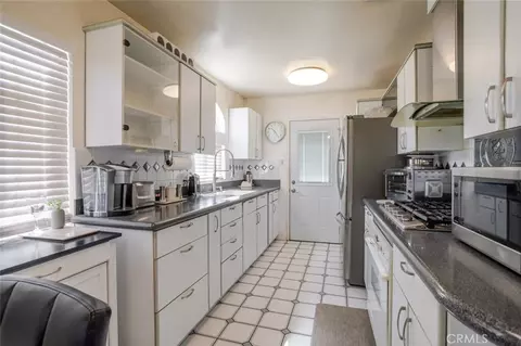 Kitchen - 4040 Lynd Ave, Arcadia, CA 91006 photo 1 of 5