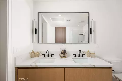 Bath - 828 Sunset Blvd #A, Arcadia, CA 91007 photo 4 of 5