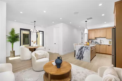 Living - 828 Sunset Blvd #A, Arcadia, CA 91007 photo 2 of 2