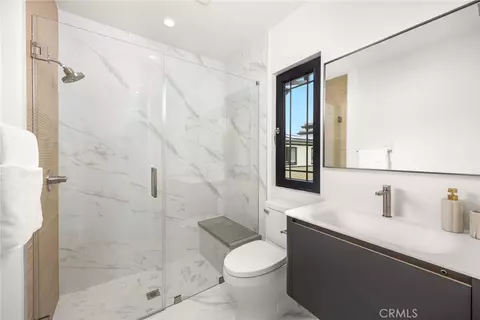 Bath - 832 Sunset Blvd #A, Arcadia, CA 91007 photo 2 of 5
