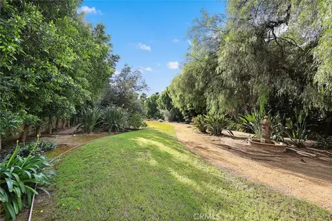 Exterior - 1201 S 10th Ave, Arcadia, CA 91006 photo 13 of 14