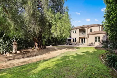 Exterior - 1201 S 10th Ave, Arcadia, CA 91006 photo 9 of 14