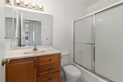 Bath - 1522 S Baldwin Ave #10, Arcadia, CA 91007 photo 3 of 5