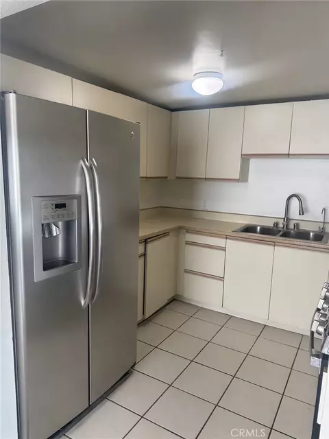 Kitchen - 1522 S Baldwin Ave #10, Arcadia, CA 91007 photo 3 of 3