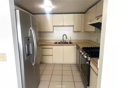Kitchen - 1522 S Baldwin Ave #10, Arcadia, CA 91007 photo 1 of 3