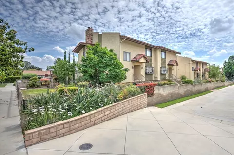 42 Esperanza Ave, Sierra Madre, CA 91024