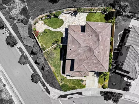 View/Area - 838 E Mckeller Ct, Azusa, CA 91702 photo 2 of 3