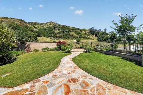 Exterior - 838 E Mckeller Ct, Azusa, CA 91702 photo 8 of 9