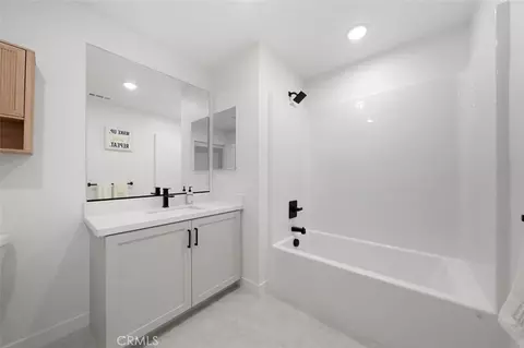 Bath - 4323 Jasmine Ln, Arcadia, CA 91006 photo 1 of 2