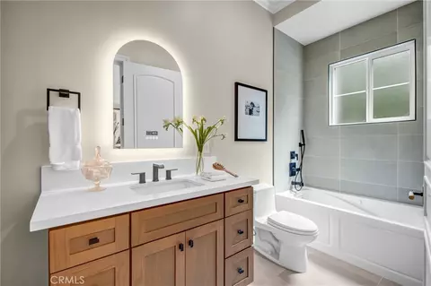 Bath - 625 E Norman, Arcadia, CA 91006 photo 2 of 10