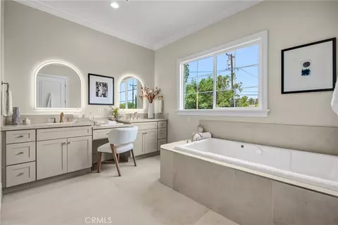 Bath - 625 E Norman, Arcadia, CA 91006 photo 6 of 10