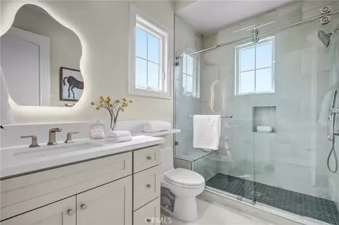 Bath - 625 E Norman, Arcadia, CA 91006 photo 4 of 10