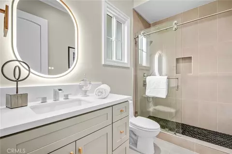 Bath - 625 E Norman, Arcadia, CA 91006 photo 9 of 10