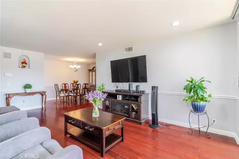 750 S Spaulding Ave #129, Los Angeles, CA 90036