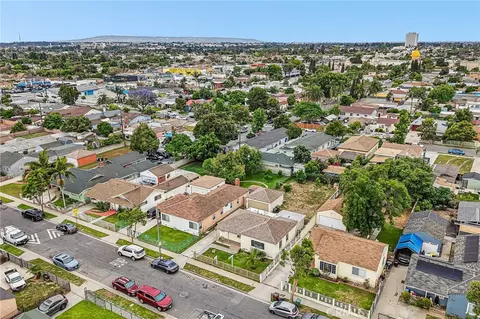 View/Area - 311 N Locust, Compton, CA 90221 photo 3 of 12