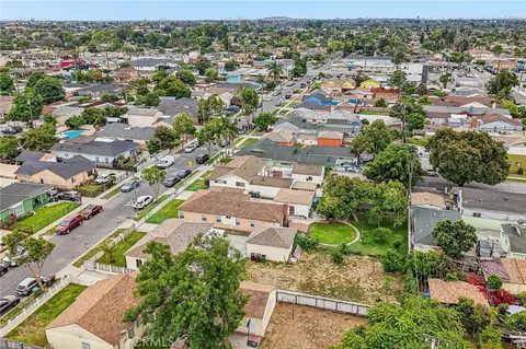 View/Area - 311 N Locust, Compton, CA 90221 photo 6 of 12