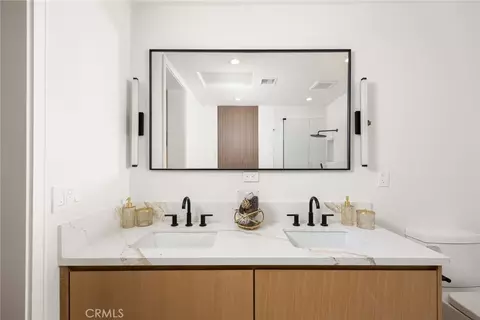 Bath - 830 Sunset Blvd #A, Arcadia, CA 91007 photo 4 of 5