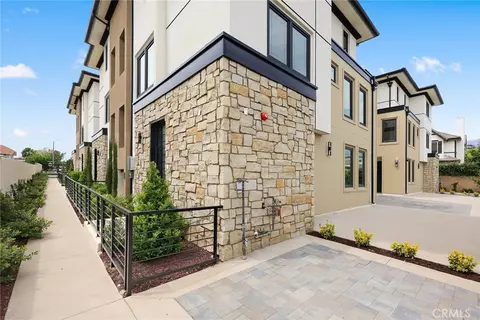 Exterior - 830 Sunset Blvd #B, Arcadia, CA 91007 photo 6 of 8