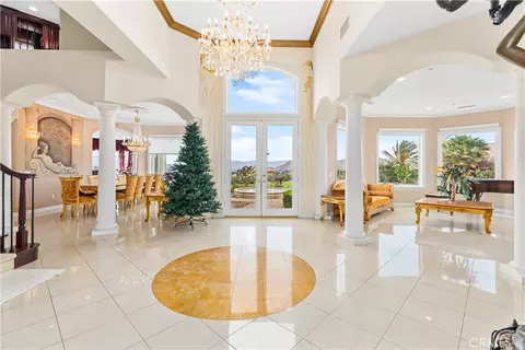 5967 Omega St, Riverside, CA 92506