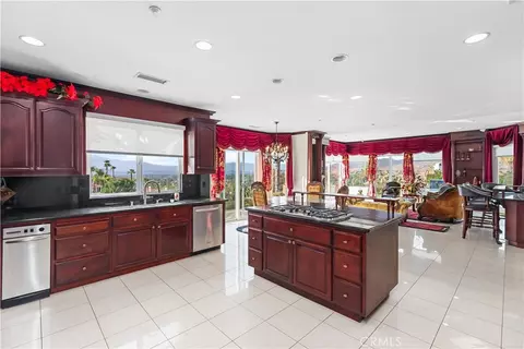 Kitchen - 5967 Omega St, Riverside, CA 92506 photo 3 of 5
