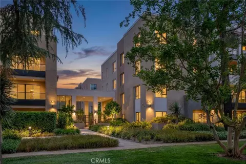 330 W W Grn #206, Pasadena, CA 91105