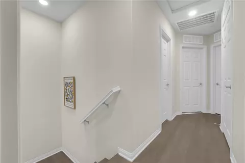 Entry Way - 1213 Ironsides Ln, Harbor City, CA 90710 photo 4 of 4