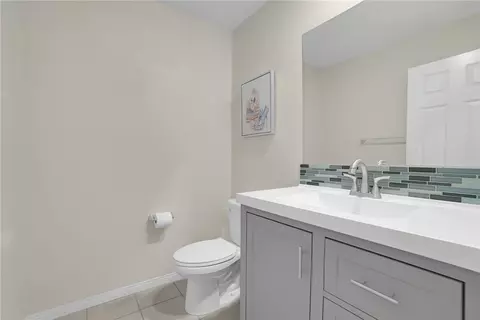 Bath - 1213 Ironsides Ln, Harbor City, CA 90710 photo 1 of 3