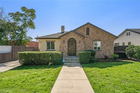1786 Asbury Dr, Pasadena, CA 91104