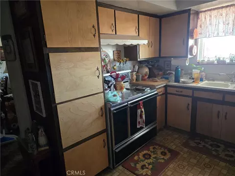 29056 Gabilan St, Barstow, CA 92311 photo 4